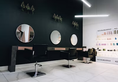 Salon reception